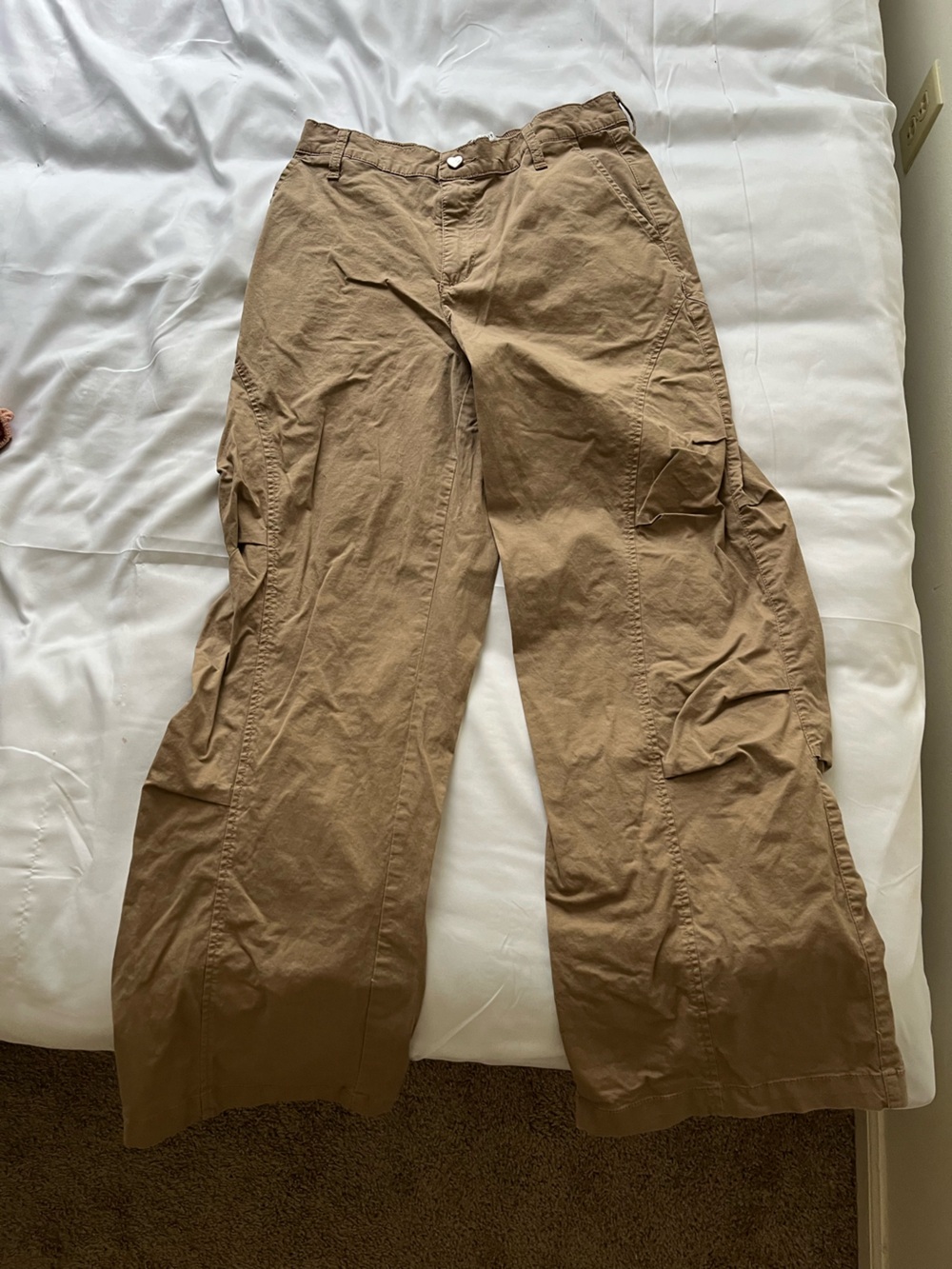 Celebrity Pink Women's Brown Cargo Pants with Side Pockets
